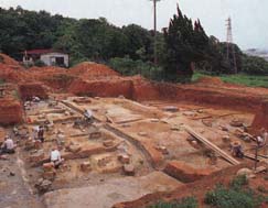 報恩寺跡調査風景