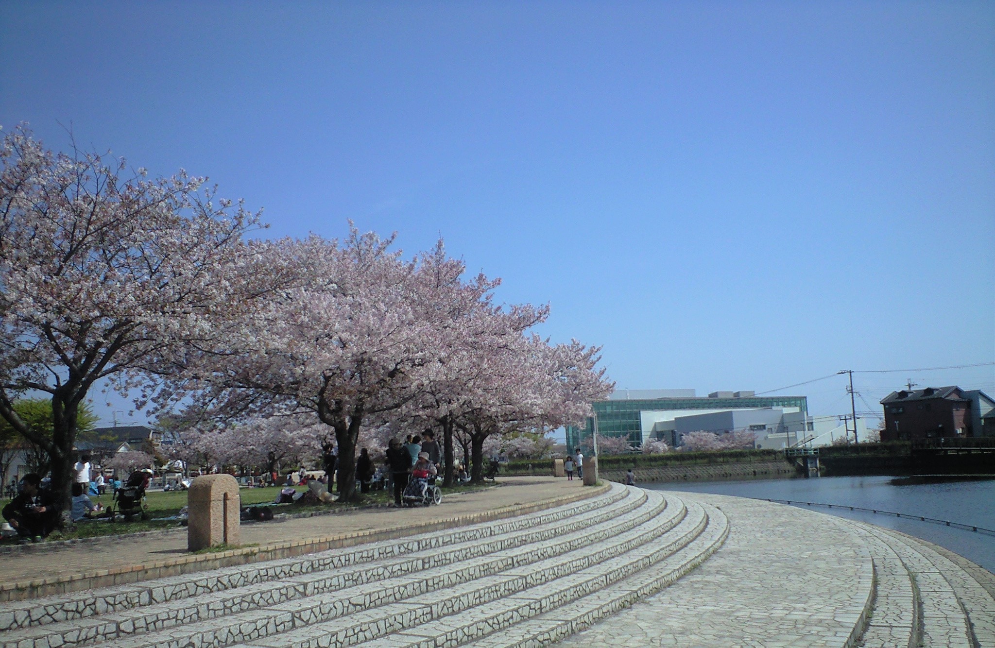 35　中尾親水公園